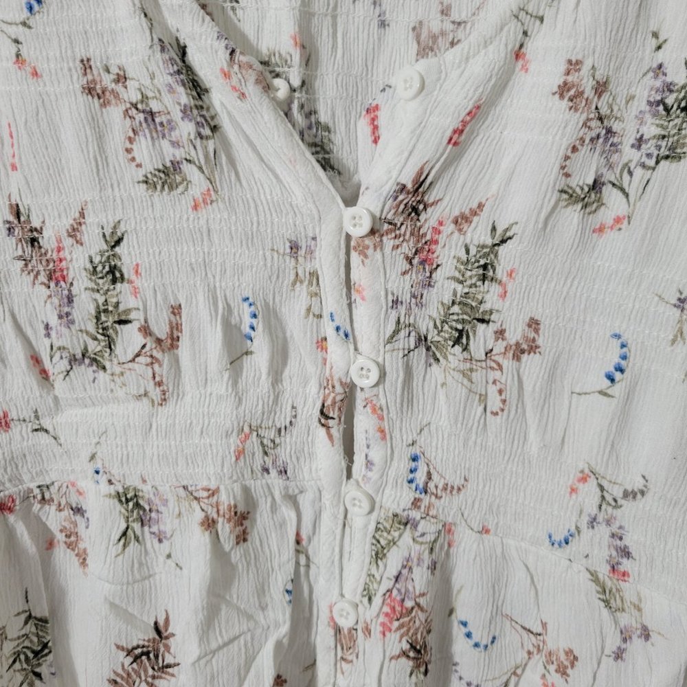 Torrid Floral Smocked Gauze Top Size 2 - Picture 5 of 5